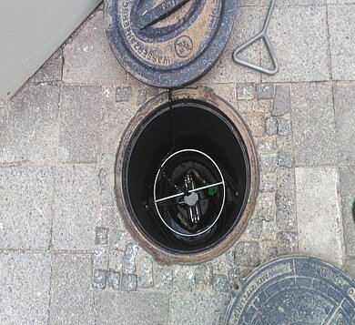 zu und Abwasser Leuschner Platz